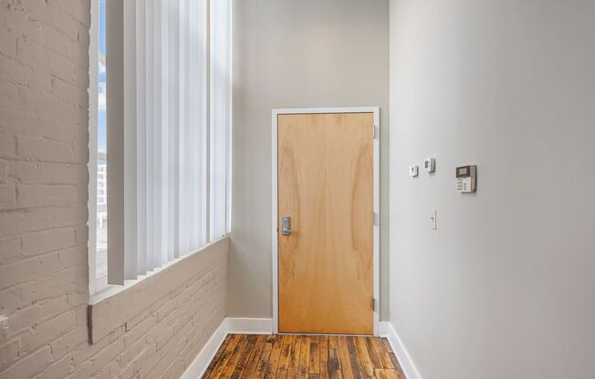 1 bed, 1 bath, 1,328 sqft, $1,872, Unit 3301-401