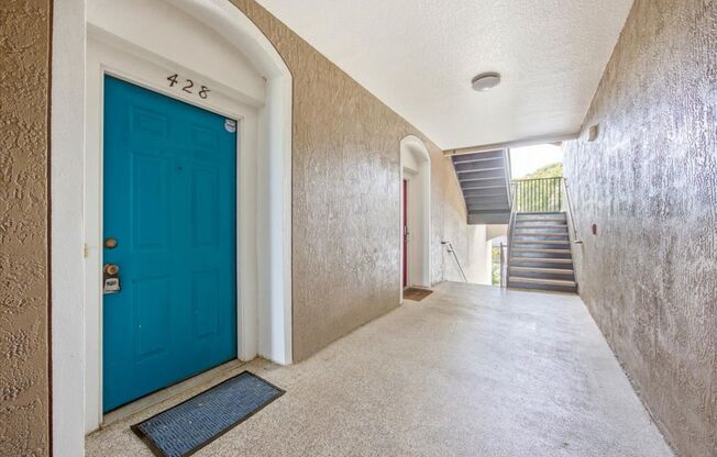 Lovely condo for Rent