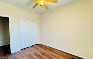 3 beds, 2 baths, $1,895, Unit UNIT 11102