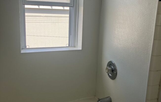 Studio, 1 bath, 500 sqft, $740