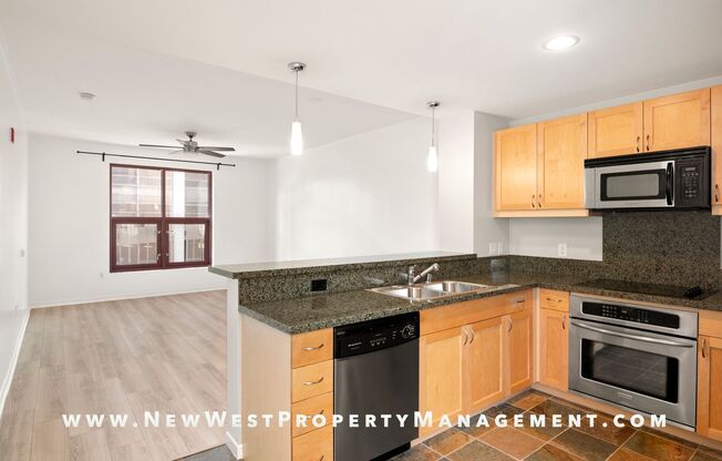 Studio, 1 bath, $1,975, Unit #823