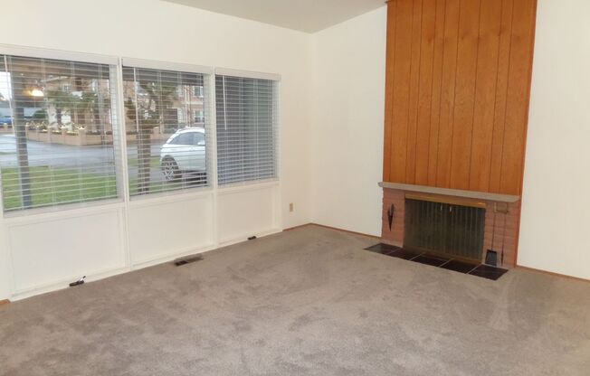 Adorable & Immaculate 3-Bedroom House with Large Fenced Yard!