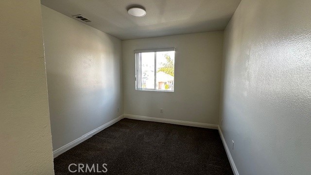 5 beds, 3 baths, 3,800 sqft, $4,500