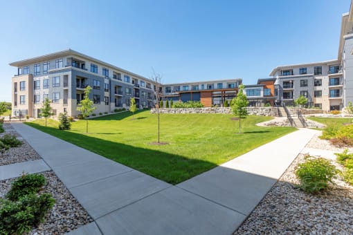 Exterior Building at Two Points Crossing, Verona, 53593