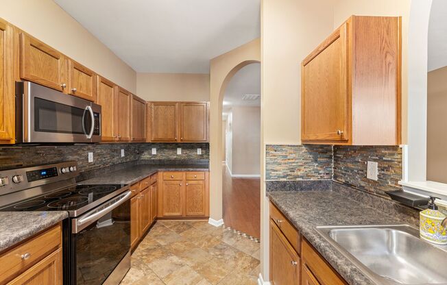 Three Bedroom Townhome in sought-after Matthews