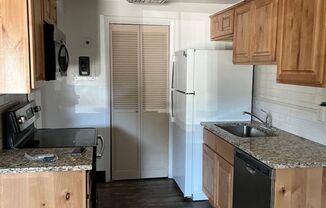 1 bed, 1 bath, 800 sqft, $999.99, Unit 810