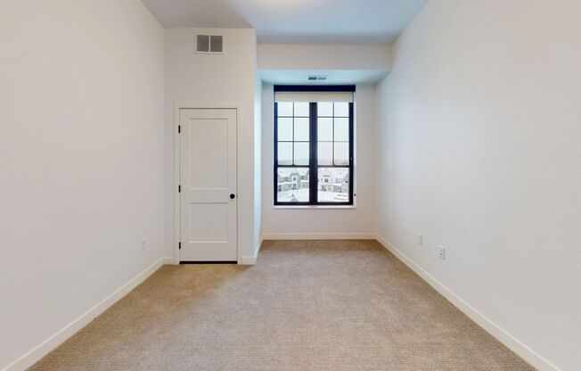 1 bed, 1 bath, 832 sqft, $1,995, Unit 400 Oak Grove Lane - P23