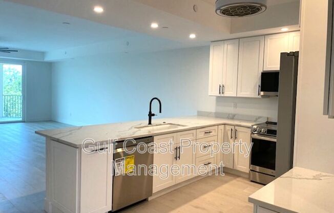 280 HIDDEN BAY DR