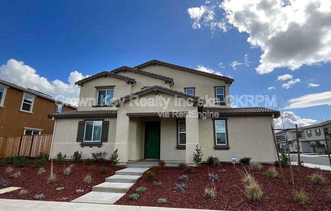 7236 DIAMOND AVE