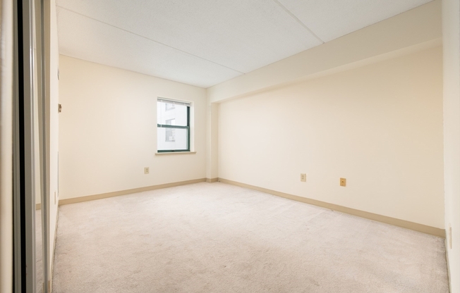 2 beds, 1 bath, 854 sqft, $3,600, Unit 4-G