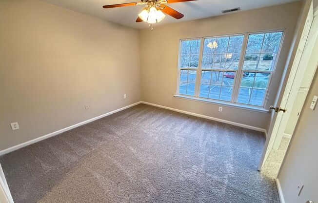 2 beds, 2 baths, 1,055 sqft, $1,100, Unit 5306