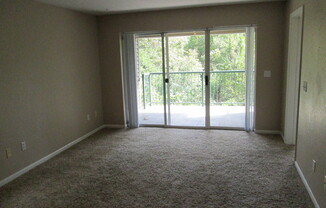 2 beds, 2 baths, $1,250, Unit # 101