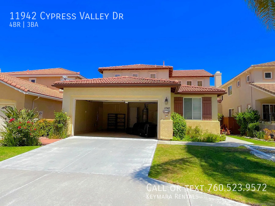 11942 CYPRESS VLY