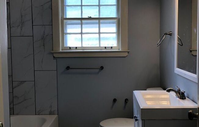 3 beds, 2 baths, 1,852 sqft, $1,750, Unit 148