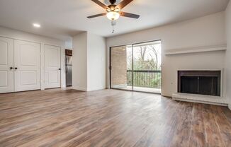 Creekside Condominumums Unit 33