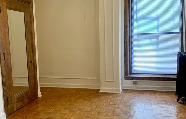 530 W. Diversey