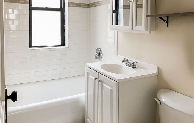 1 bed, 1 bath, 675 sqft, $2,150, Unit 621-G3