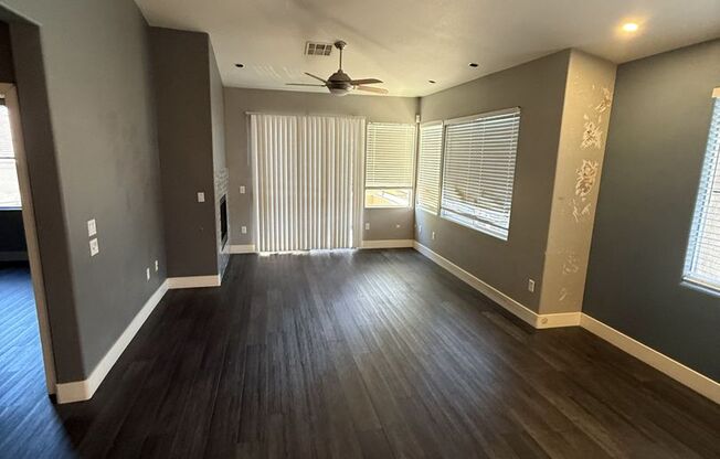 2 beds, 2 baths, $1,895, Unit # 204