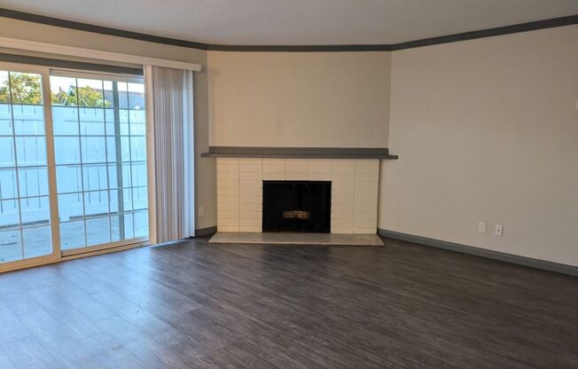 2 beds, 2 baths, 1,080 sqft, $3,175, Unit 487B