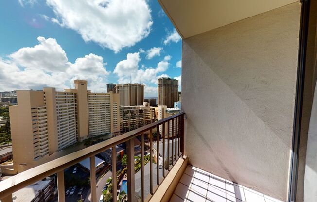 2 beds, 1 bath, $2,950, Unit # 2413