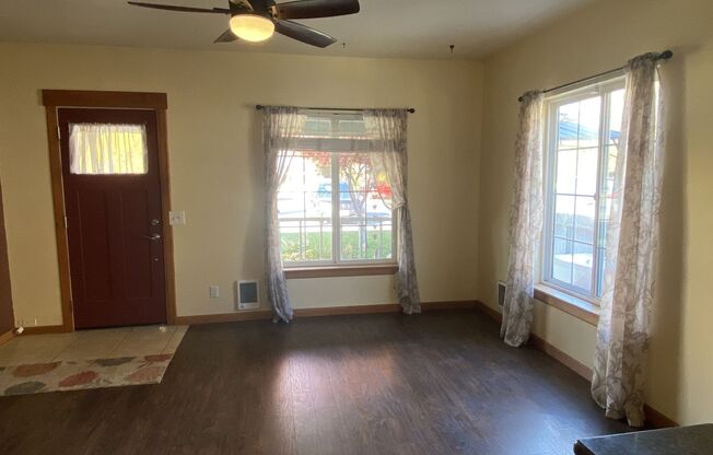 2 beds, 1 bath, $1,800