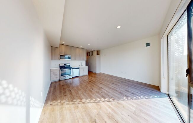 Studio, 1 bath, 460 sqft, $1,750, Unit 514