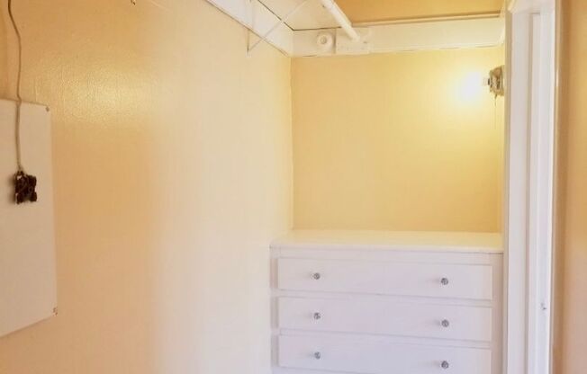 1176 University