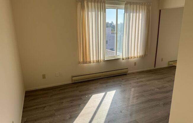 1 bed, 1 bath, 425 sqft, $1,495, Unit 309