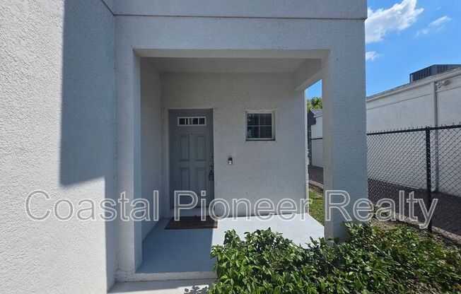 2203 E 23 AVE