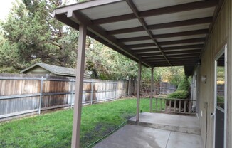 3 beds, 2 baths, $2,500