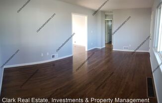 250 W Plumb lane