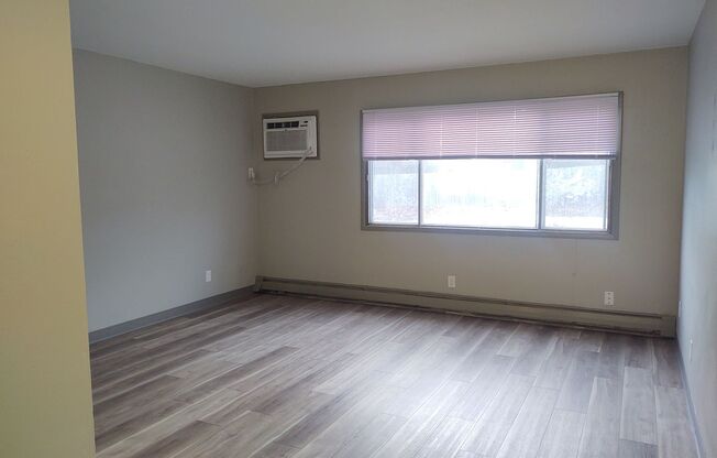 Studio, 1 bath, 475 sqft, $650