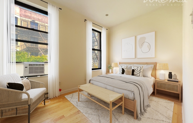 5 beds, 2 baths, $6,700, Unit 14