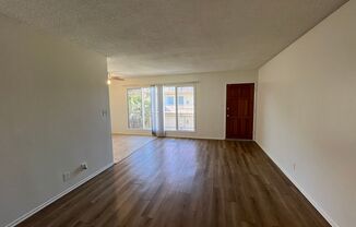 1 bed, 1 bath, 640 sqft, $1,795, Unit Unit 11