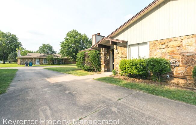 5906 E 33rd Ct.