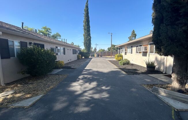 683 - 695 Vermont Avenue, Turlock CA 95380