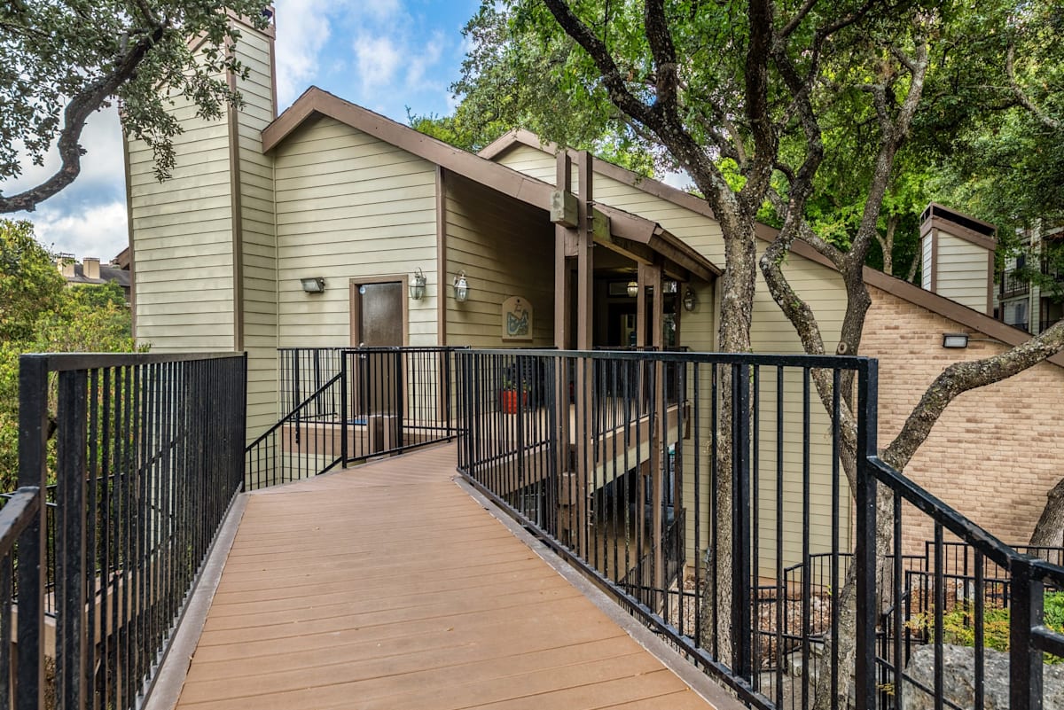 Everything You Want in Northwest Hills