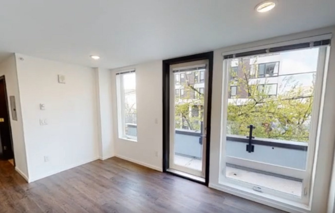 Studio, 1 bath, 272 sqft, $1,330, Unit 205