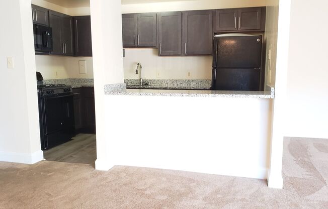 2 beds, 1.5 baths, 1,050 sqft, $2,025, Unit 3347 #101