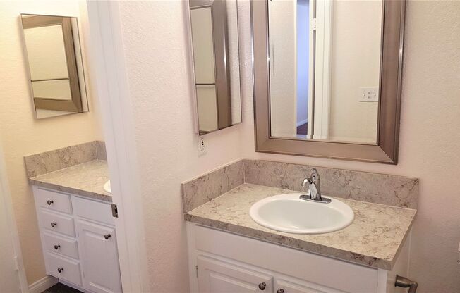 2 beds, 2 baths, 875 sqft, $2,495, Unit A04