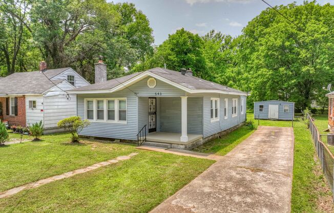 Beautiful renovation with master suite!