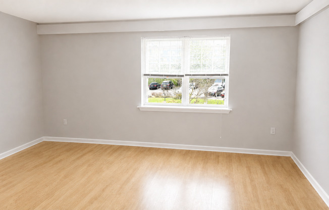 1 bed, 1 bath, $1,650, Unit LL - 204