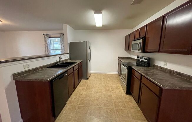 Great Location the spacious 3BR 3BA won't last long!