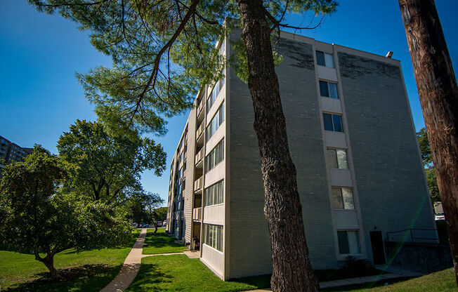 Heritage Park Apartments Building 3