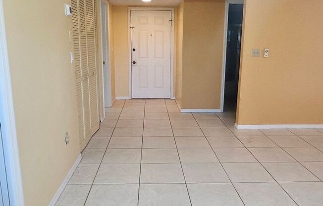 2 beds, 2 baths, $1,575, Unit # 208