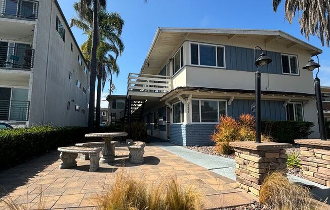 STUDIO STEPS TO MISSION BAY! $2,095/month!