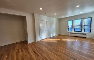 2 beds, 1 bath, 750 sqft, $2,190, Unit 5641 Hobart St. #B1