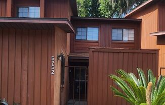 2/2 townhome in Rockwood Villas