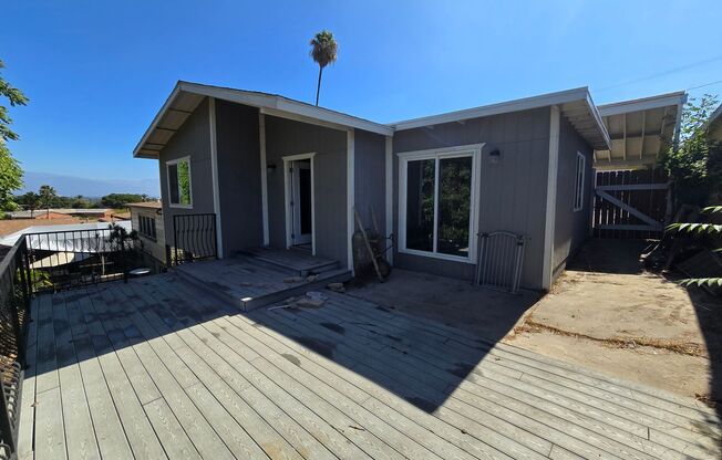 Beautifully Remodeled 3 Bed, 2 Bath Home for Lease!