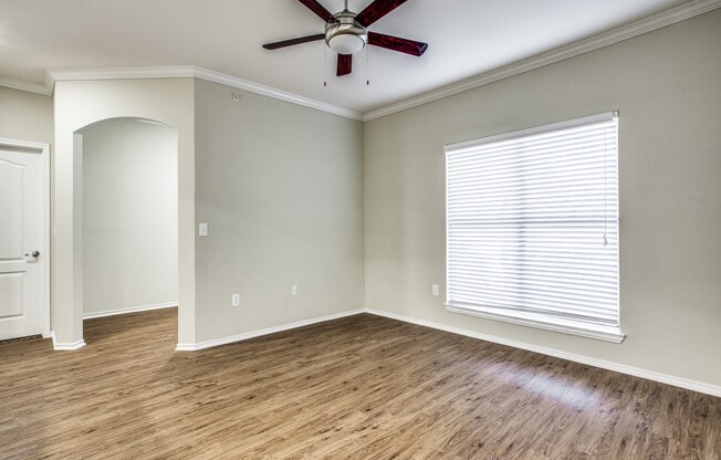 Unfurnished Living Area at The Canyons Apartments, Fort Worth, Texas